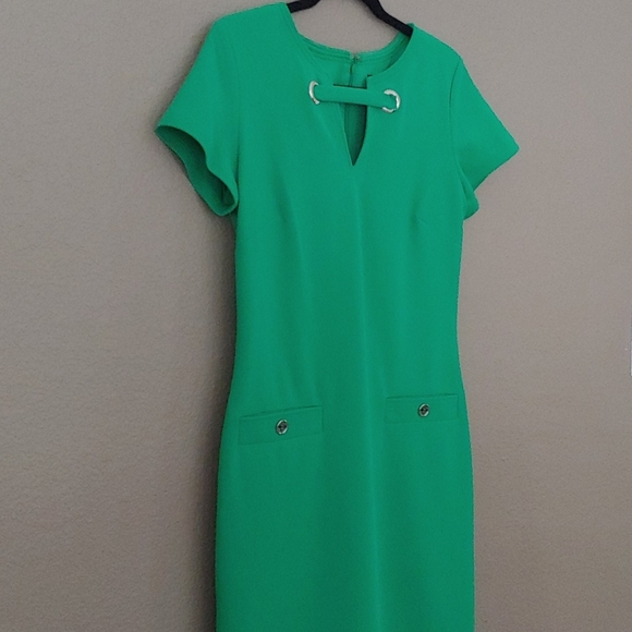 Tommy Hilfiger Dresses & Skirts - New Tommy Hilfiger dress